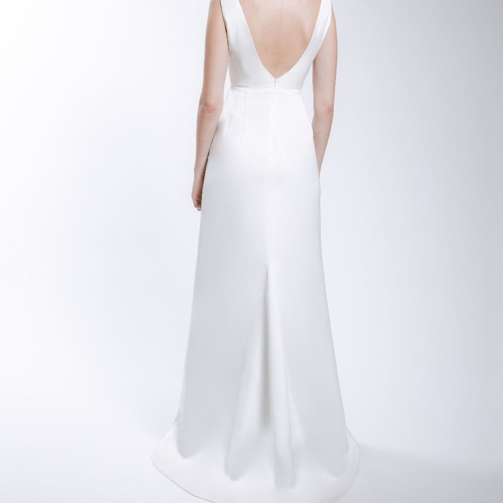 MADDY DRESS - Picture 2 of 7